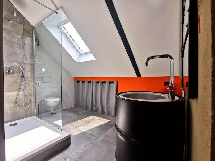 Logement Industriel & Atypique ルーアン エクステリア 写真