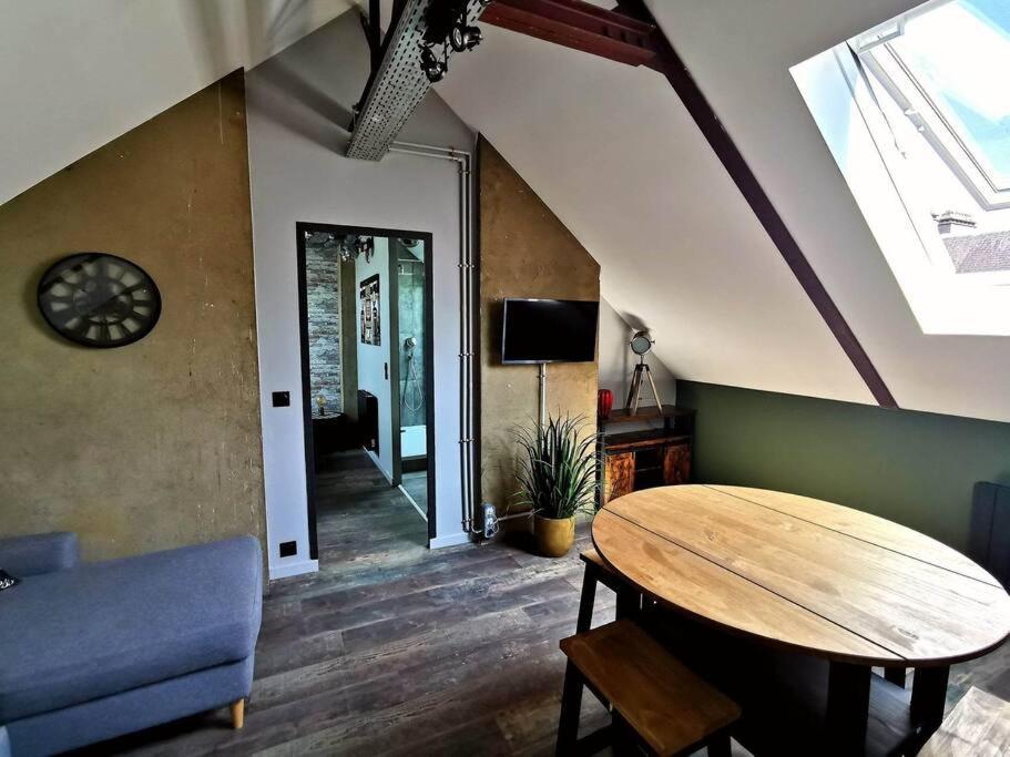 Logement Industriel & Atypique ルーアン エクステリア 写真