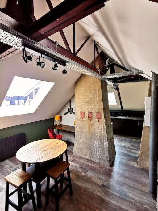 Logement Industriel & Atypique ルーアン エクステリア 写真